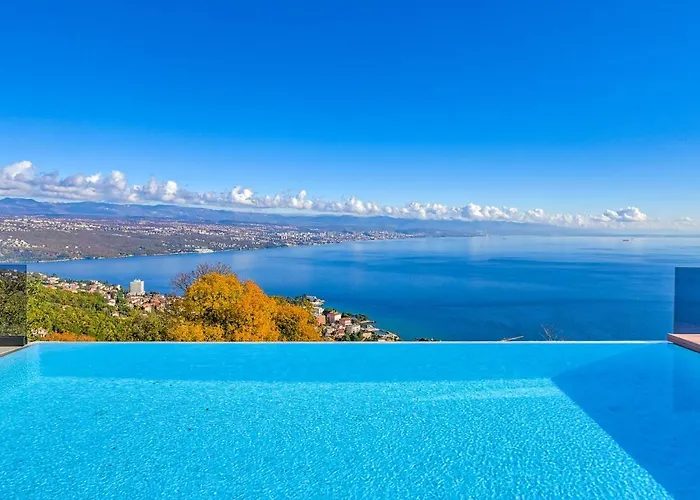 Vila Naya With Heated Pool And Hot Tub