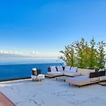 Naya With Heated Pool And Hot Tub Villa Veprinac