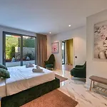 Villa Naya With Heated Pool And Hot Tub