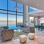 Villa Naya With Heated Pool And Hot Tub
