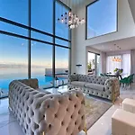 Villa Naya With Heated Pool And Hot Tub