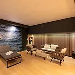 Villa Naya With Heated Pool And Hot Tub *
